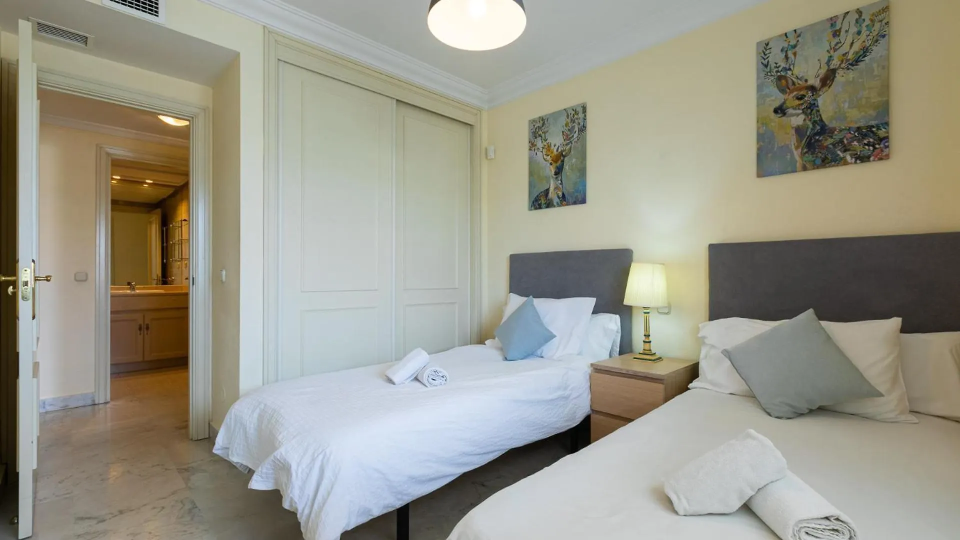 Puerto Banus, Marina Banus, 2Br, 2Bth, Pool, Parking, Marbella, 1J Apartamento